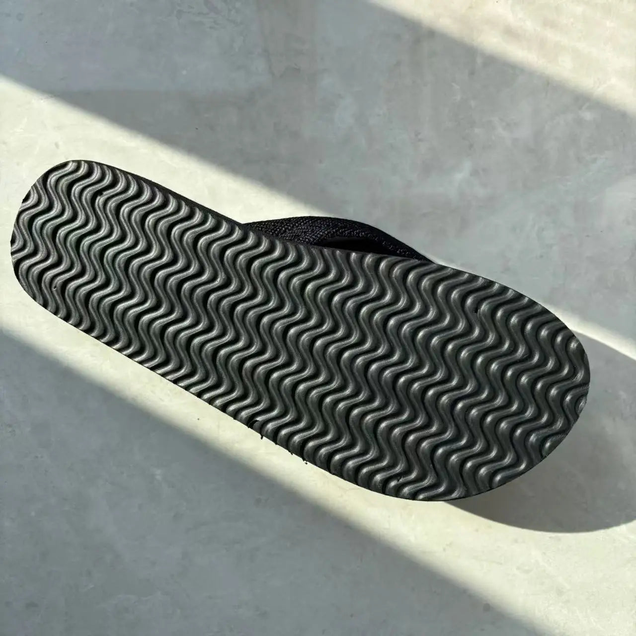 Men's Summer Flip-Flops — Lightweight, Simple, Non-Slip