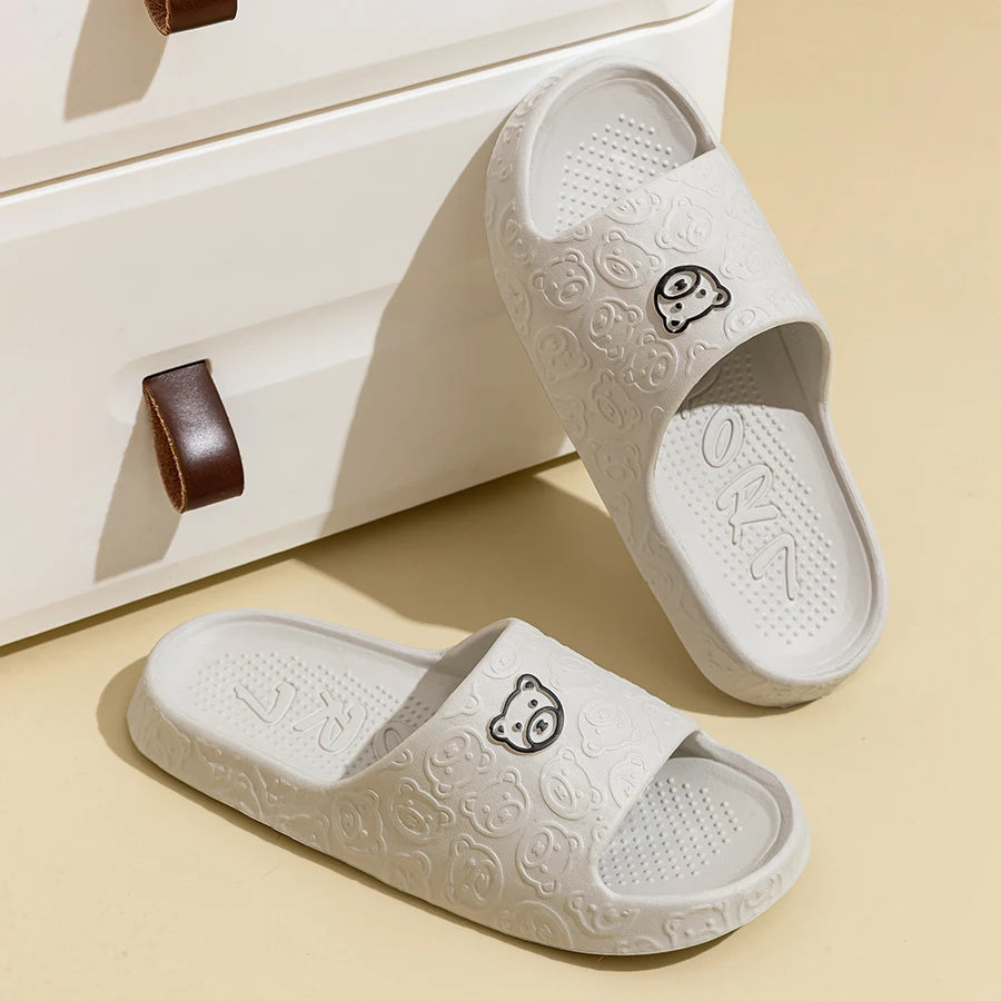 Lightweight Bear-Print Slippers – Soft, Non-Slip Indoor Footwear for Men & Women