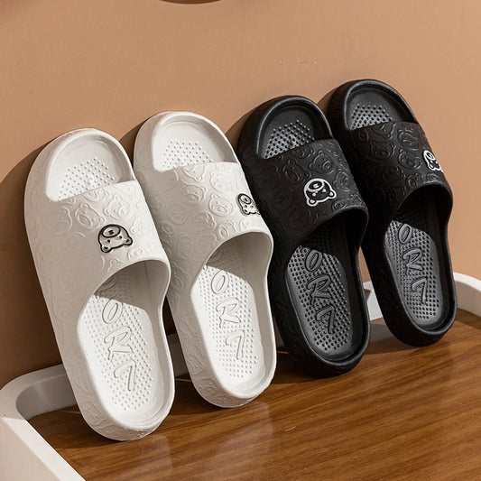 Lightweight Bear-Print Slippers – Soft, Non-Slip Indoor Footwear for Men & Women