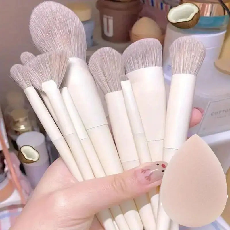 10-Piece Soft Fluffy Makeup Brush Set – Foundation, Powder, Eyeshadow, Kabuki