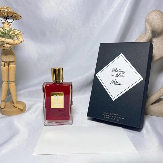 Unisex luxury in a 100 ml bottle — warmth of vanilla, depth of woods for Women & Men