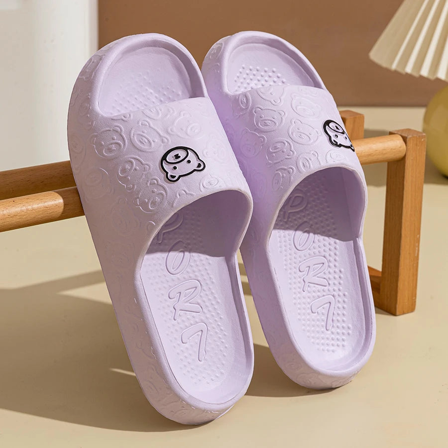 Lightweight Bear-Print Slippers – Soft, Non-Slip Indoor Footwear for Men & Women