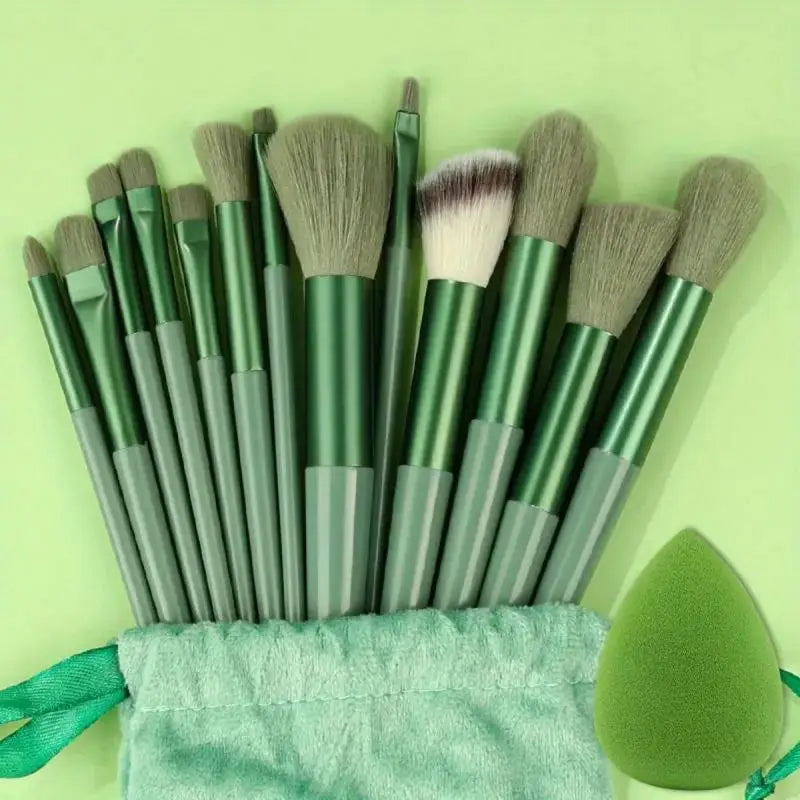 10-Piece Soft Fluffy Makeup Brush Set – Foundation, Powder, Eyeshadow, Kabuki