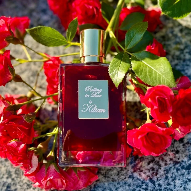 Unisex luxury in a 100 ml bottle — warmth of vanilla, depth of woods for Women & Men